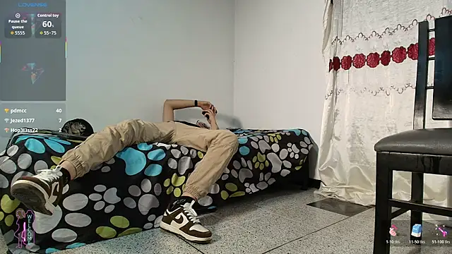 Vlad__night Pertunjukan Webcam