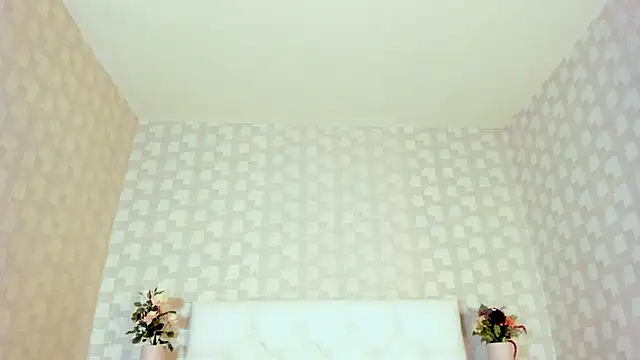 NatsumiHun's Live XXX Chat