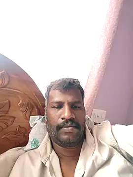 Show modela Paramkeerthi na web-kameri