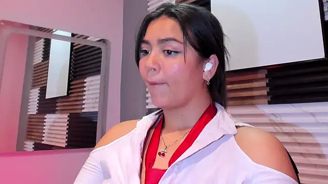 KimDevinne Chat XXX in diretta
