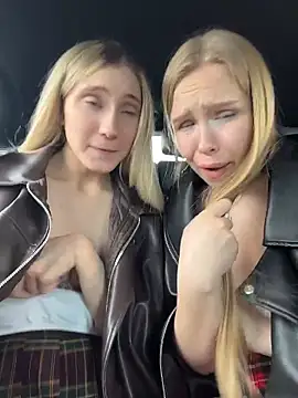 Pink_Kiss লাইভ XXX চ্যাট