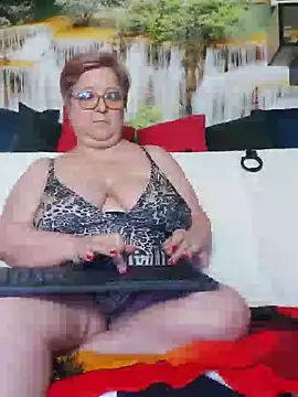 QueenPammy1's Live XXX Chat