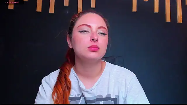 Chat XXX en directo de izyzys_baker