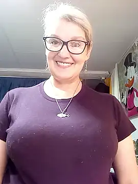 irinamaux – Live XXX-chat