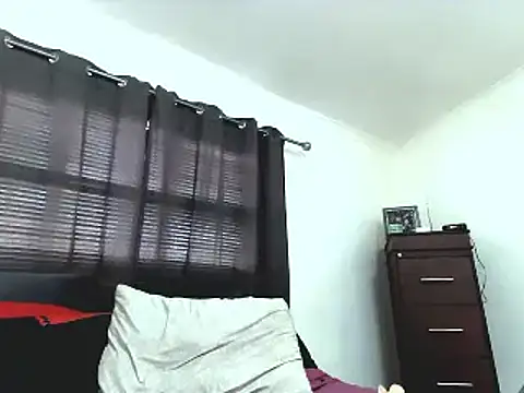 Mommynaughty69 Live XXX-Chat
