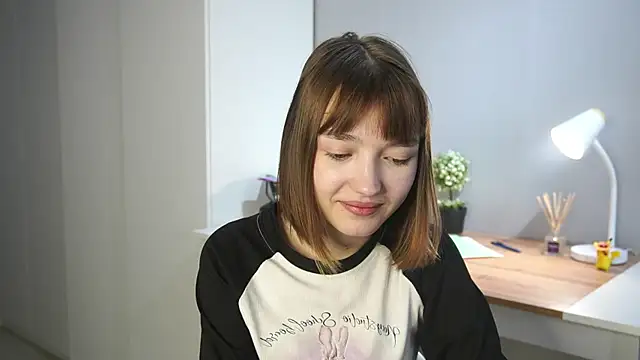 Chatroom XXX en direct de Leyla_crsh