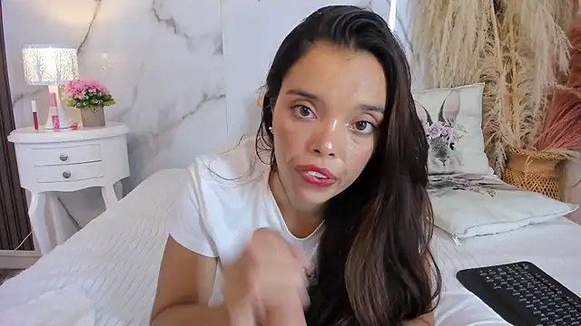 hannahill69 Live XXX-Chat