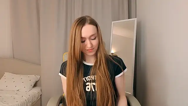 mowalovan Live XXX chat