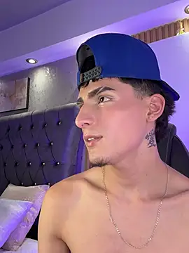 Chat XXX ao vivo de MateoMitchell