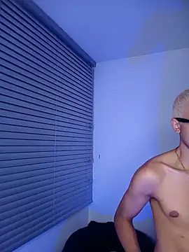 axelstone1 Webcam Show