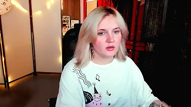 KathyBriggs' Live XXX Chat