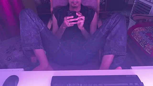 Chat +18 de zihan777 ao vivo
