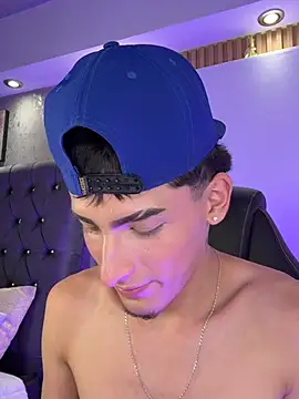 MateoMitchell Show Webcam
