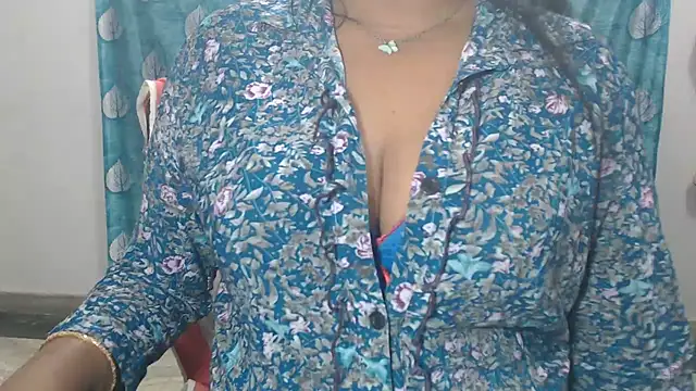 Sophia_your's Live XXX Chat