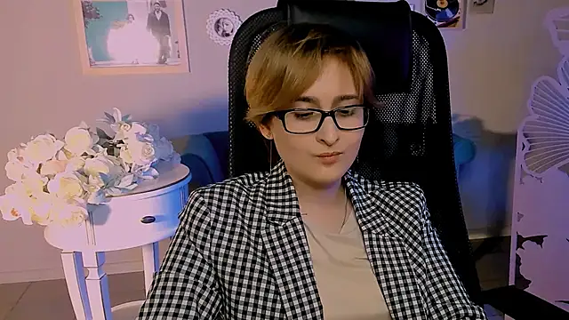 Онлайн чат XXX LixeLuna