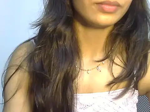 lusty_tanu's Webcam Show