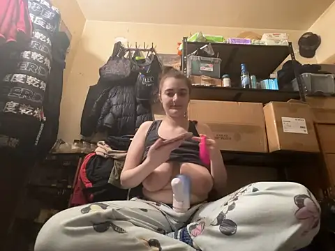 Show de Snowbunnycake_131 na webcam