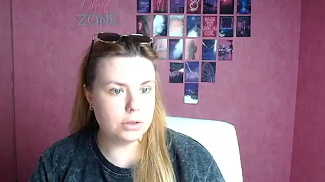 XXX chat uživo modela SusannaNight