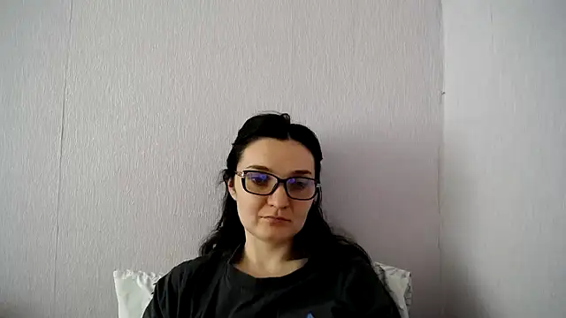 دردشة Shiny_gine الجنسية المباشرة