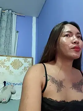 lady_kim_bonern Webbikameraesitys