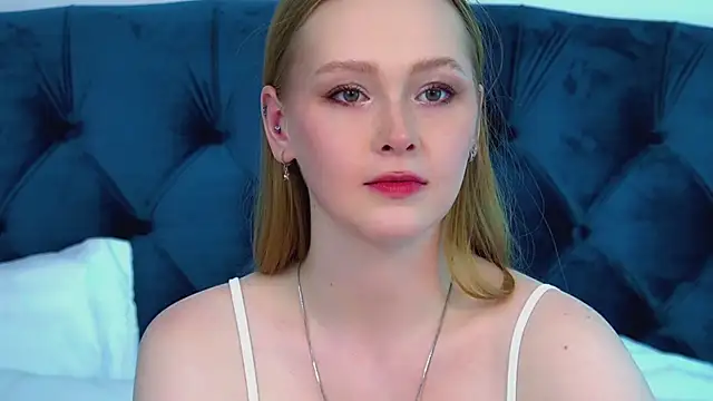AgataFoxley's Live XXX Chat