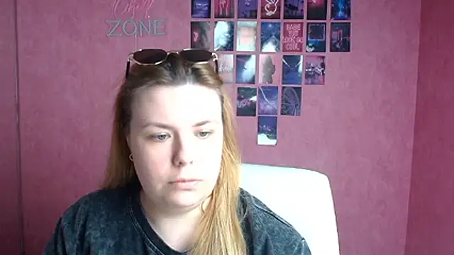 SusannaNight's Live XXX Chat