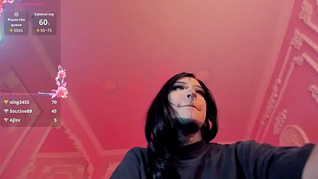 Kat_VonDe's Live XXX Chat
