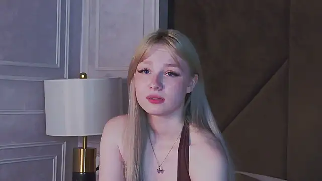 Shy_Barbie's Live XXX Chat