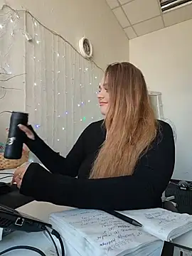 Chat XXX en directo de Juicy_PeachLux