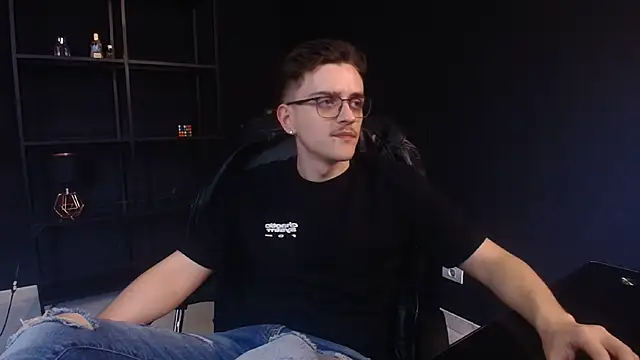 Chatroom XXX en direct de FelixStarkk