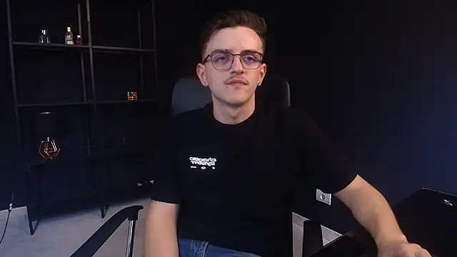 Chat XXX Live FelixStarkk