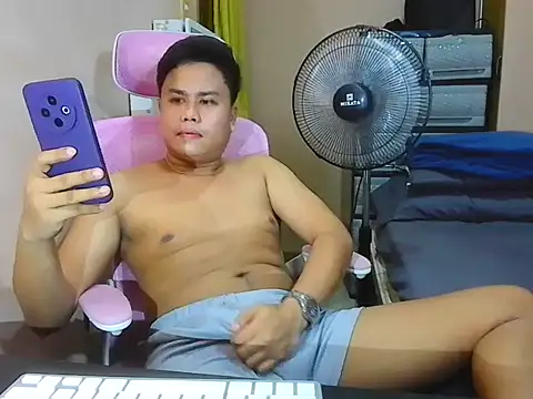 tipsy_butter Pertunjukan Webcam