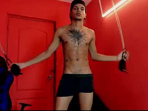 kai_storm77 Webcam Show