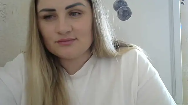 Honeydew-Waves' Live XXX Chat