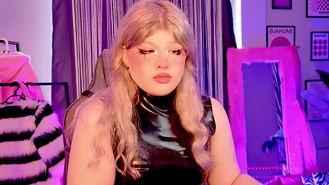 LilithNlsn's Live XXX Chat