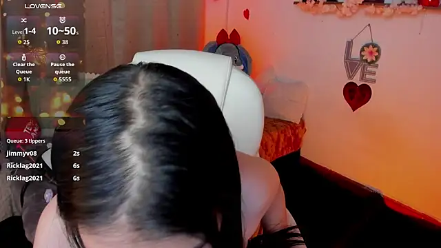 allison-sweet1's Live XXX Chat
