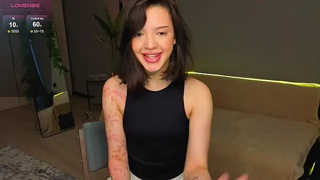 Chat +18 de RikoAsada ao vivo