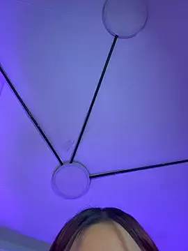 MylaDreams' Webcam Show