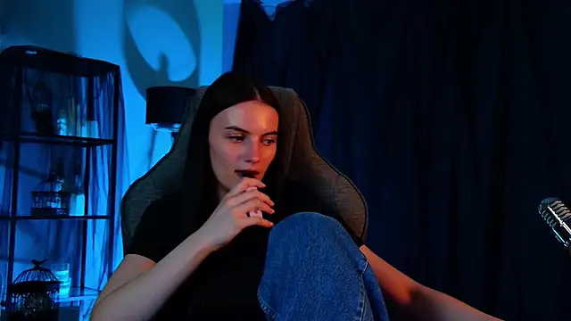 StellaCrowe Chat XXX live