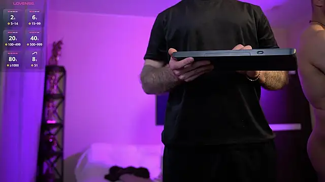 XXX chat uživo modela FireBeard_