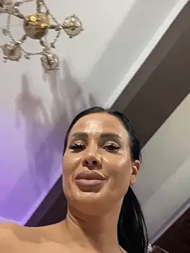 XXX chat uživo modela KendraMaxx
