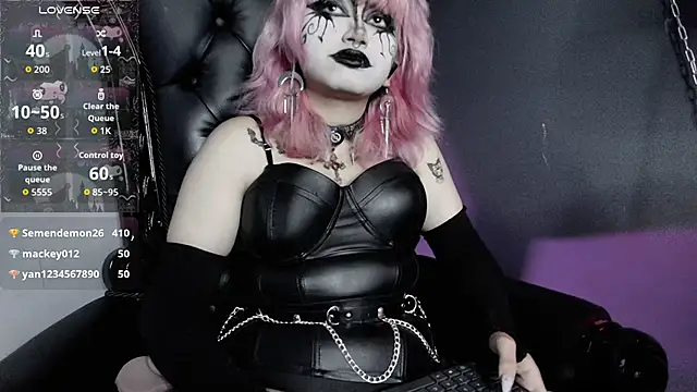 Chatroom XXX en direct de Navier__