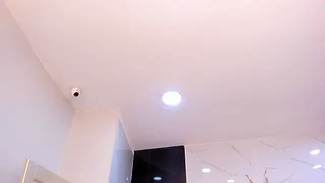 Chat XXX en directo de Celeste_Noirr