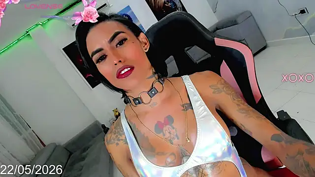 Nella_Dolls' Webcam Show