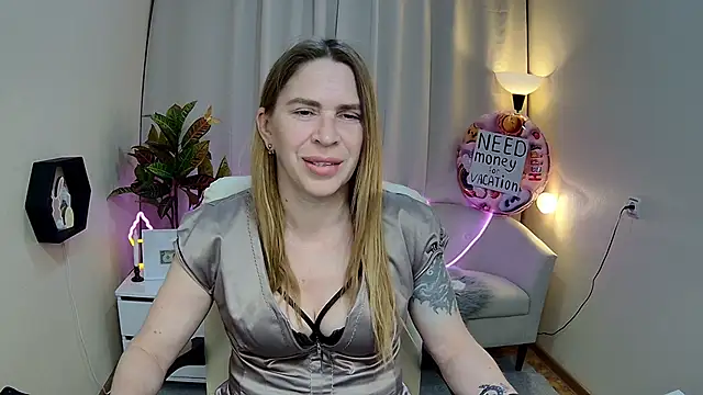 TessaDaybreakn Webbikameraesitys
