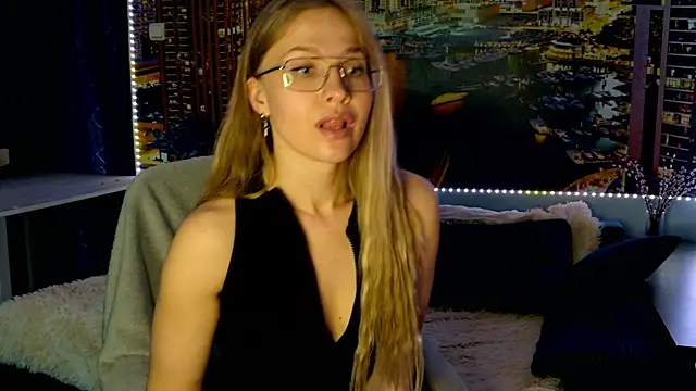 pusyavykusya's Live XXX Chat