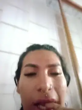 عرض كام MeelFox