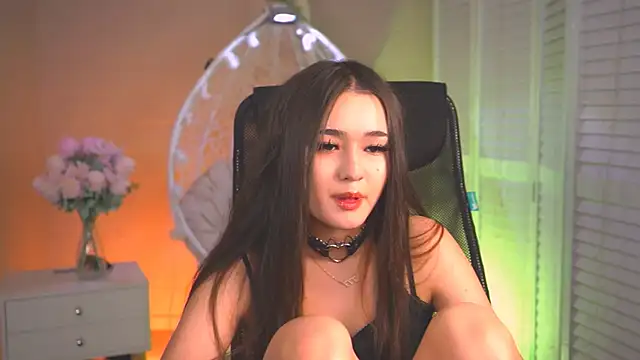 Онлайн чат XXX AmiMeow_