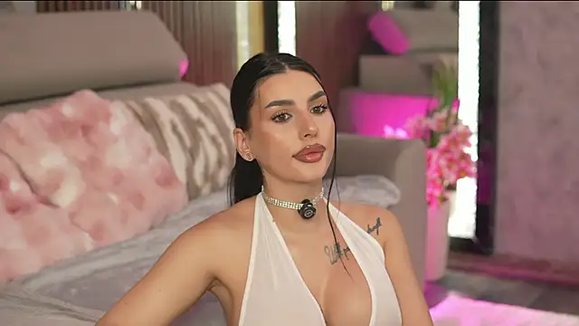 AmyBlair Chat XXX in diretta