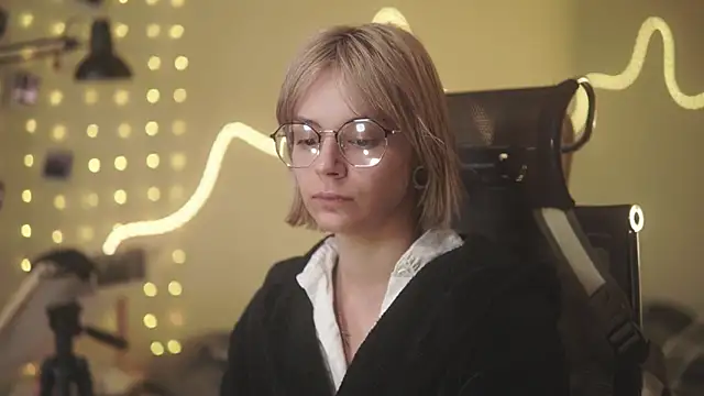 دردشة alyssa_sweet الجنسية المباشرة